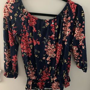 Bobeau Top with Red flowers S/M